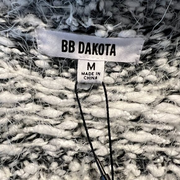 NWT BB Dakota White & Gray Open Front Knit Eyelash Cardigan, Size Medium - Picture 15 of 16